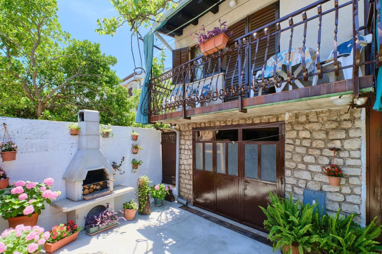 Apartman Ana Mali Lošinj Zewnętrze zdjęcie