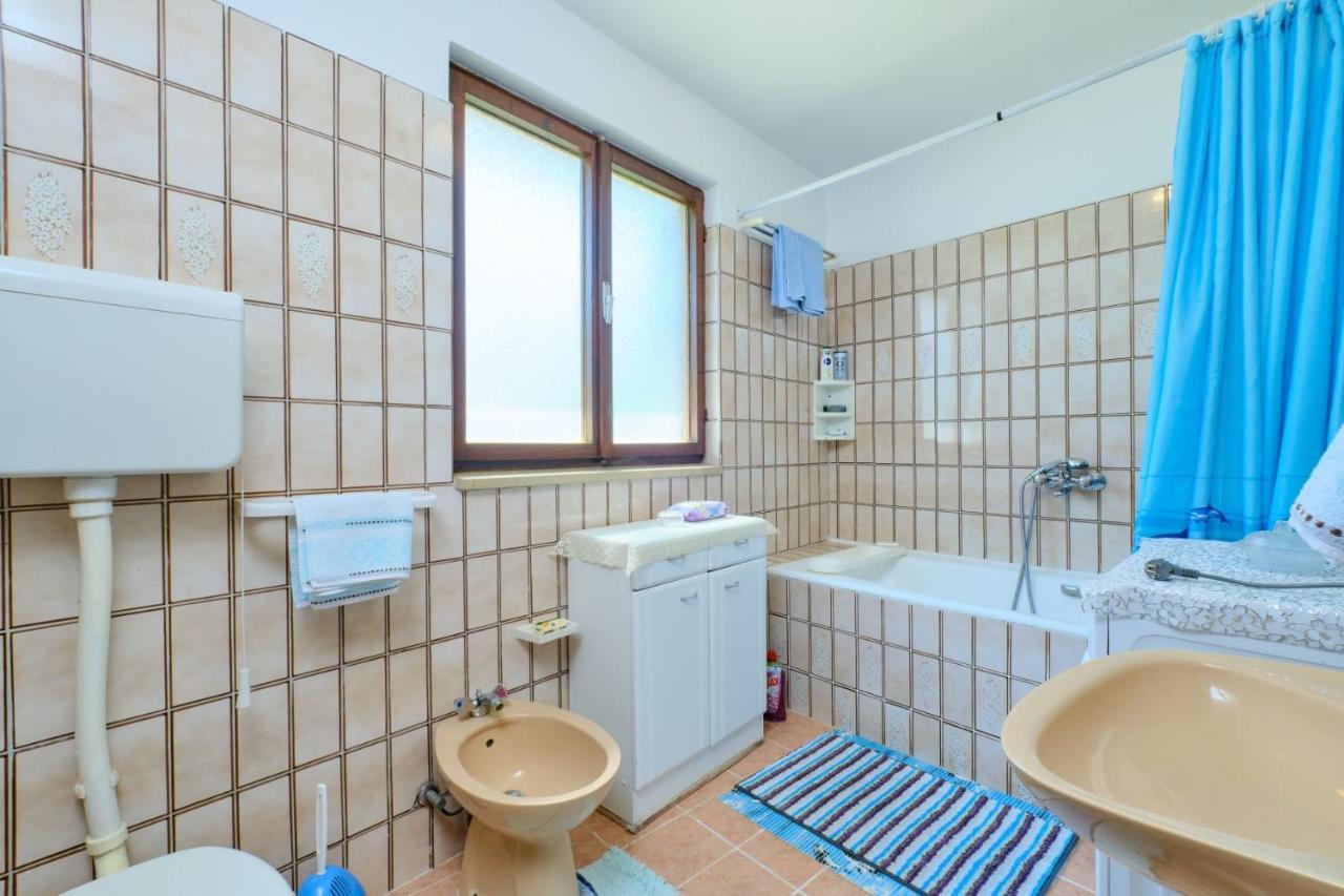 Apartman Ana Mali Lošinj Zewnętrze zdjęcie